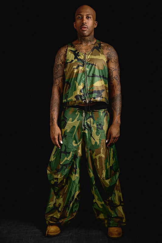 0024 CAMO NYLON BARREL LEG PANT